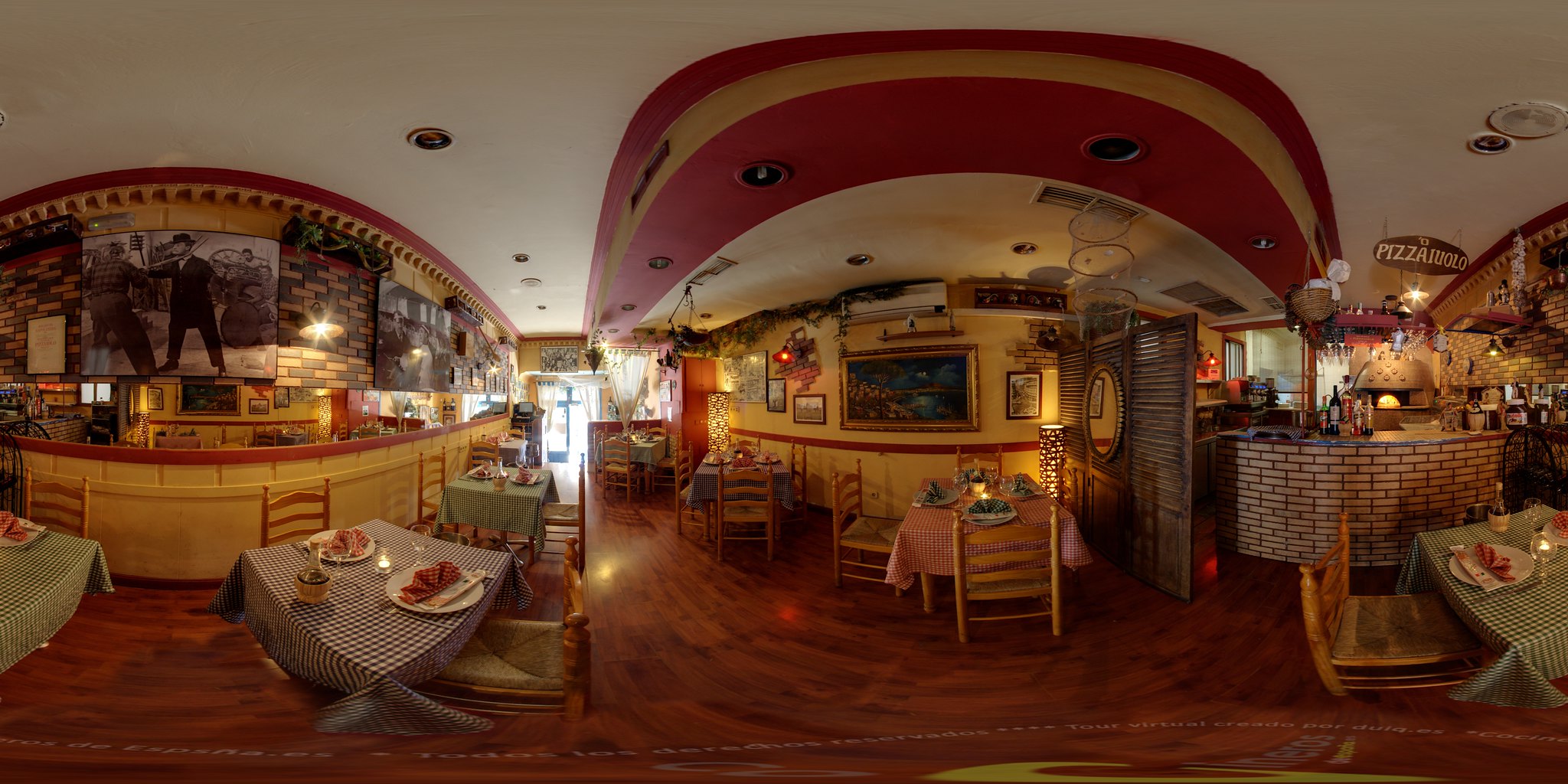Panorama Equirectangular; source: https://www.flickr.com/photos/101382486@N07/9688940322/in/photolist-NVEvL-FKxNb-8sNqz4-4xDge6-8sdop9-7EncwT-49Fsty-49GdCm-fLbmpd